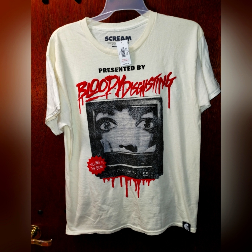 NWT Scream Shirt L